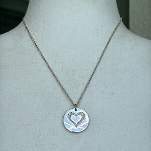 Vintage Avon NRT signed heart pendant necklace